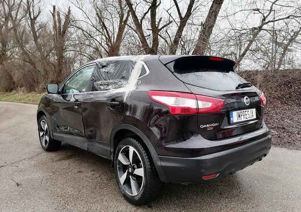 Nissan Qashqai cena 40000 przebieg: 59695, rok produkcji 2015 z Ozimek małe 92